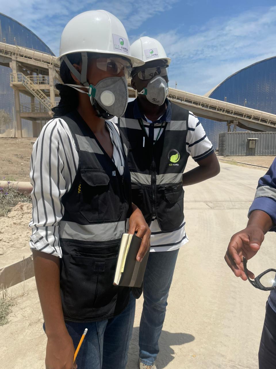 Técnicos Eco Kamba em inspeção no terreno